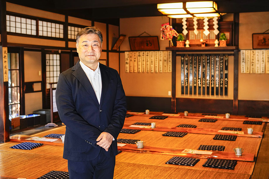 株式会社 駒形どぜう‬‬‬‬‬‬‬‬‬‬‬‬‬‬‬‬‬‬‬‬‬‬‬‬‬‬‬‬‬‬‬‬‬‬‬‬‬‬　代表取締役　渡辺 隆史