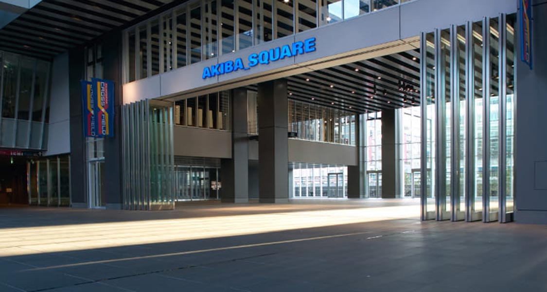 JR「秋葉原駅」の電気街口から徒歩2分