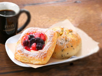 PIER'S　CAFE　武蔵小金井店