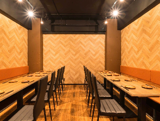 まんぷく屋　梅田店