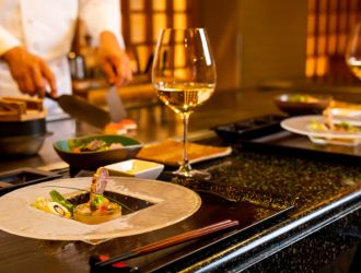 鉄板焼「護佐丸」