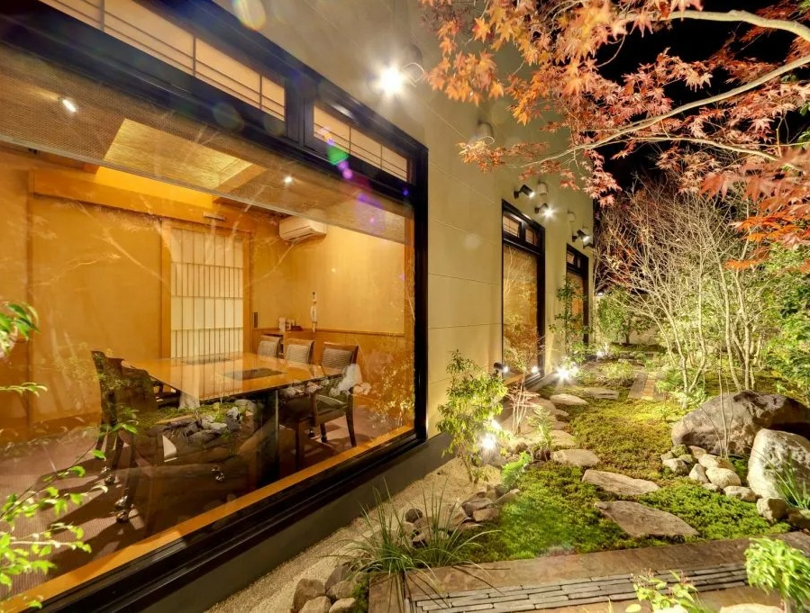 湯葉と豆腐の店 梅の花　岡山店