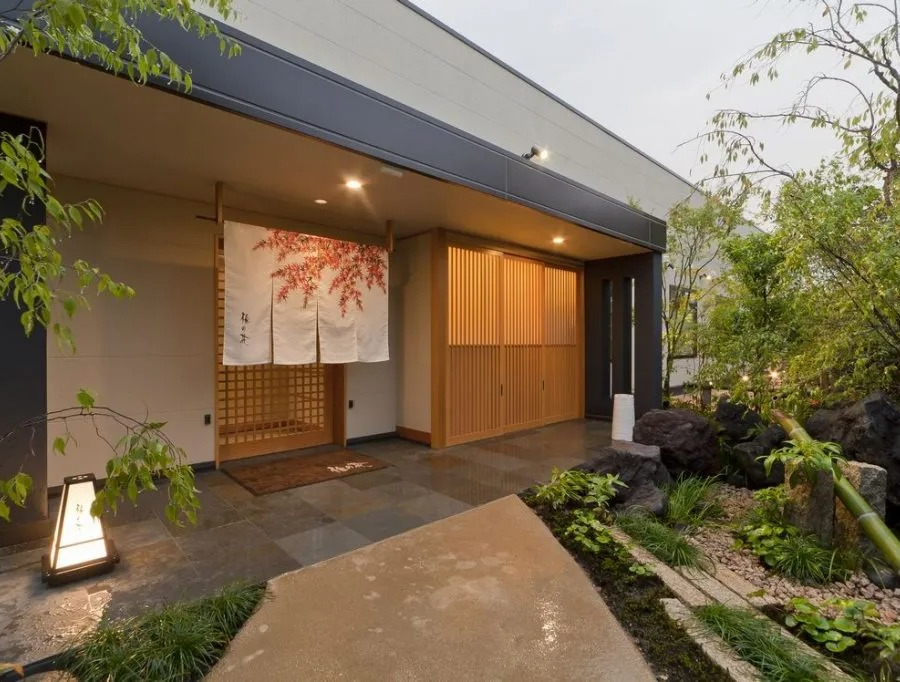 湯葉と豆腐の店 梅の花　奈良店