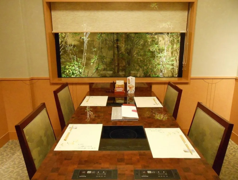 湯葉と豆腐の店 梅の花　宝塚店