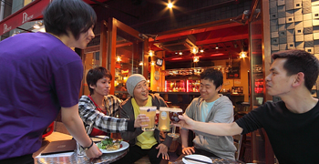 ベルギービール専門店 ドルフィンズ（有限会社　中井レストラン企画） 求人