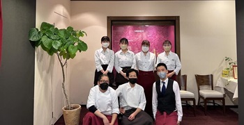 リストランテ アンティーコ アルベルゴ 【株式会社アーモ・ファミリア】 求人