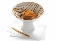 あるにあらむアベノハルカス本店 求人 毎日、職人が手作りするならわらびもちは、舌触りが滑らかで、口の中でとろけるような仕上がりです。