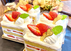オーガニックレストランJAS認証店　天使のキッチン 求人 味はもちろん、見た目の可愛さにもこだわったオーガニックスイーツを取り揃えています