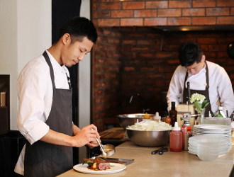 株式会社Ludico（イカリヤ食堂、CINQUE IKARIYA、B STORE、他） 求人