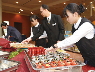 中央フードサービス株式会社 求人