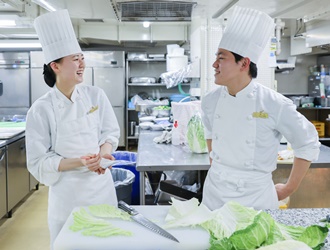 リーガロイヤルホテル大阪　レストラン【西洋料理】 求人