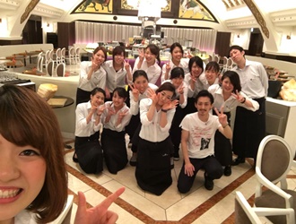 Chandelier Table 求人