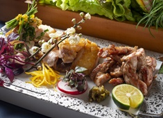 鉄板焼 鶏料理 かしわ　阪急西宮ガーデンズ店 求人 身体に優しい、身体に良い食材を厳選し、調理法にもこだわります。貴方のセンスに期待！