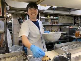 串かつ松葉総本店／明星興業株式会社 求人