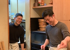鮨のぐち 求人 一緒に働けることを楽しみにしてお待ちしております！