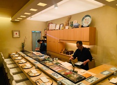 鮨のぐち 求人 あなたの成長をお約束いたします！
まずはアルバイトからでもOKです！