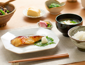 株式会社 food o’clock／おぶや 京都伊勢丹店、発酵カフェ 漬×麹 Haccomachi、ほか 求人 健康的な食事を提案！京都ならではの西京漬けの美味しさ、楽しみ方を伝えていきましょう。