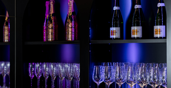 luxury bar & dining D.O.D 求人