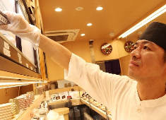 元禄産業株式会社 「元祖 廻る元禄寿司」本店・千日前店・心斎橋店・梅田店・天六店・野田店・高槻店・尼崎店・道頓堀店 求人 