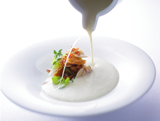 THE COSMOPOLITAN GRILL | BAR | TERRACE 求人