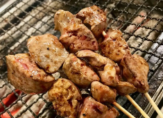 まる八　とり友 求人 ワイン好き！日本酒好き！お酒が好き！な方お待ちしてます◎