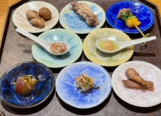 中国菜 火ノ鳥 求人 古典料理を究め、井上氏流のアレンジを加え徹底的にこだわった完成形の一つ「8品の前菜盛り合わせ」