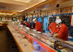 渡辺食品株式会社 求人 三ッ寺店向かいに、落ち着いた雰囲気の玉屋町店があります。
