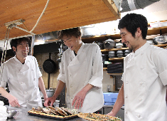 株式会社ジェイネット（海鮮和食 かんてきや・和牛料理 要） 求人 