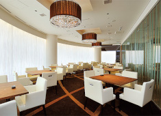 Sky Restaurant UOMAN（予定）【UOMAN GROUP／中央フードサービス株式会社】 求人 うおまん 西梅田本店