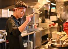 ラー麺 ずんどう屋　【株式会社ZUND】 求人 