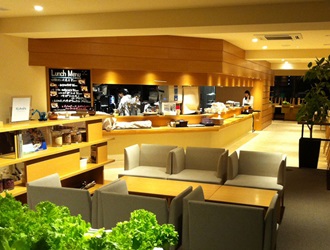 クボタ本社内の社員食堂（K’rossing） 求人