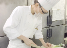 HRTニューオータニ株式会社 求人 病院や福祉介護施設など給食業界で活躍されてきた方も歓迎しています。