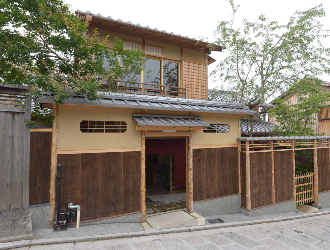 つぶら乃京都本店/​株式会社 緑歩園 求人