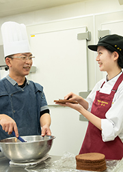 学校法人 平岡学園（平岡調理・製菓専門学校 製菓衛生師科／平岡調理・製菓専門学校 調理師科） 求人