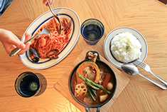 中之島GATEサウスピア内レストラン／CAFE&DINING HEMINGWAY（biid株式会社／大阪北港マリーナ株式会社） 求人 