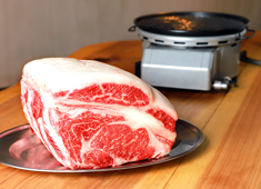 ハンダ株式会社 求人 肉質には本当にこだわっております。リピートの秘訣は食材にあり！