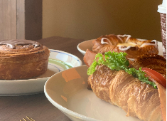 BAKERY&CAFE GAUDI（ベーカリー＆カフェ ガウディ） 求人 