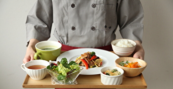 株式会社パンプキンズコーポレーション 求人