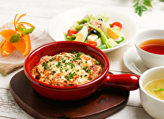 株式会社パンプキンズコーポレーション 求人 季節に併せた食事を発案し、提供しています。