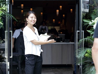 株式会社バルニバービインターフェイス【東証グロース上場企業】 求人