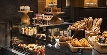 ヒルトン京都 求人