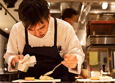 株式会社BP（旧社名：株式会社ブライダルプロデュース） 求人 日本の食文化に敬意をはらい、トラディショナルで革新的に創造されるクラシカの料理。その食材の美味しさを引き出します。