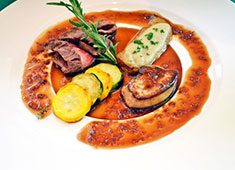 株式会社グリーンヘルスケアサービス（グリーンハウスグループ） 求人 食を通し多くの方の健康を支えるお食事を考案・提供していきましょう！
☆女性社員も多数活躍しています。