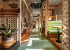 株式会社ピソラ 求人 気軽に来店できるロードサイド型の店舗運営。店舗ごとで内装・外装も全く違います。