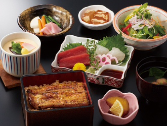 ロイヤル商事株式会社　※フード事業部・新店開業準備室 求人 【江戸前うなぎ かわ祥】和食や鰻の経験者を大歓迎！鰻がはじめての方も、イチから学べます。