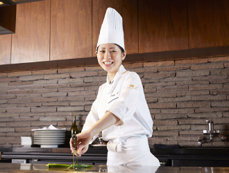 JA全農兵庫直営　神戸プレジール本店 求人 鉄板焼きの経験をお持ちの方をスタートから優遇！これから技術を学びたいとお考えの方も歓迎いたします。