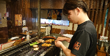 串揚げ まつい酒場/串揚げ酒場 かわの屋/地鶏専門 たか鳥（エヌフードファクトリー株式会社） 求人
