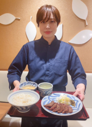 ロイヤル商事株式会社　※フード事業部・新店開業準備室 求人