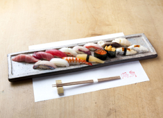 本等 鮨　海馬 求人 ♪14時～23時勤務で、休憩1時間あり♪月8回休みで、プライベートも充実いたしますよ！とても良い環境で働けるチャンス。