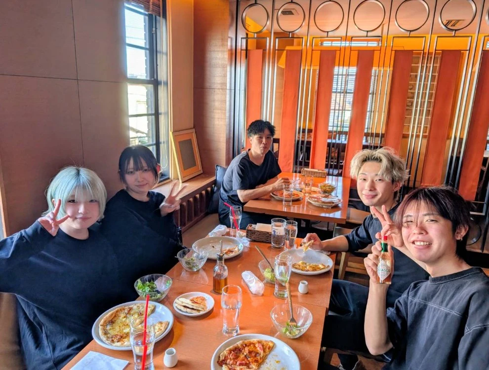 Aglio／株式会社アイズダイニング 求人